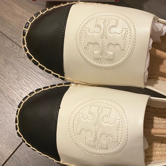NEW TORY BURCH leather espadrille - Picture 2 of 3
